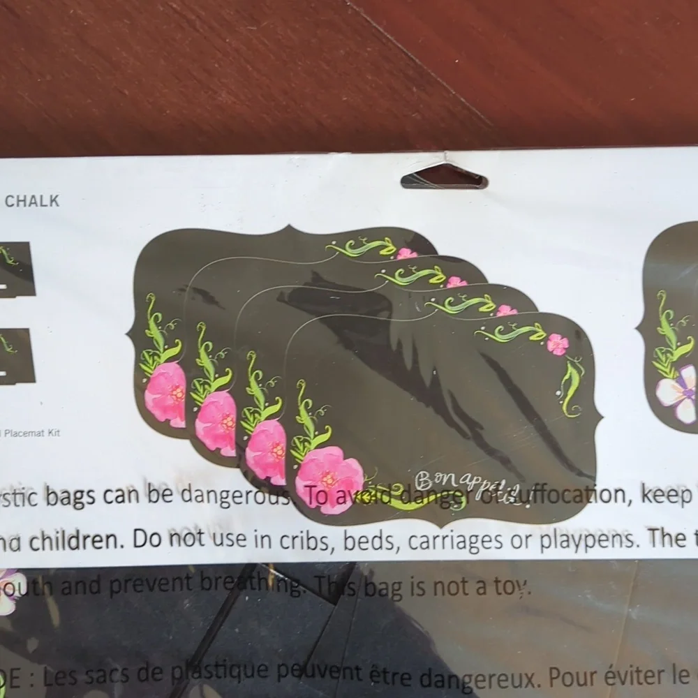 Target Chalkboard 8 Floral Placemats